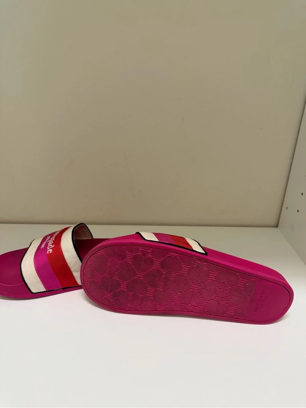 Kate Spade buttercup' Slides Sandals vacation cruise preppy new money Size 8